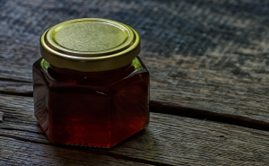 minum madu saat haid untuk kelancaran aktifitas sehari-hari